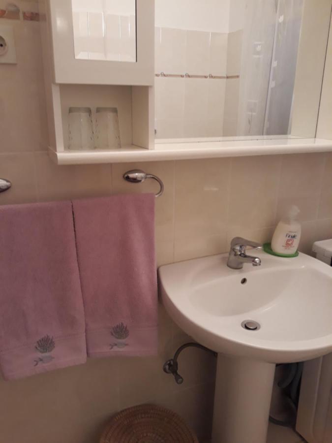 Apartment Tuja Jadrtovac エクステリア 写真
