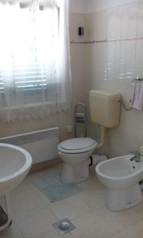 Apartment Tuja Jadrtovac 部屋 写真
