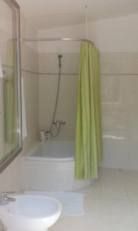 Apartment Tuja Jadrtovac 部屋 写真