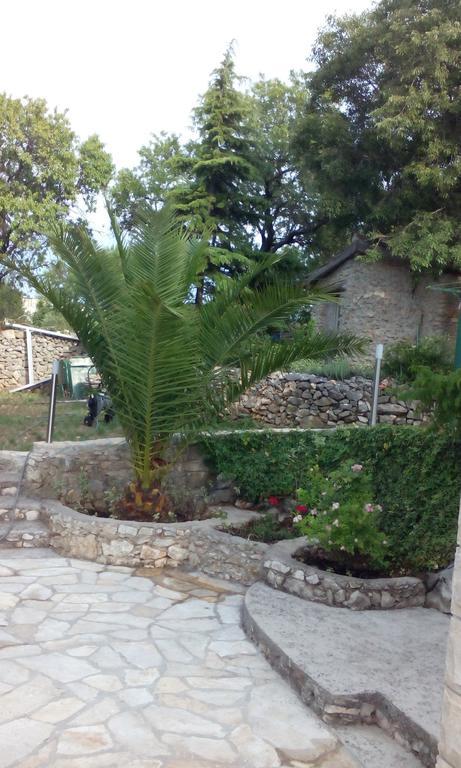 Apartment Tuja Jadrtovac 部屋 写真